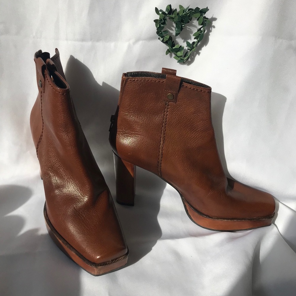 Stuart Weitzman ankle boots - Picture 5 of 15
